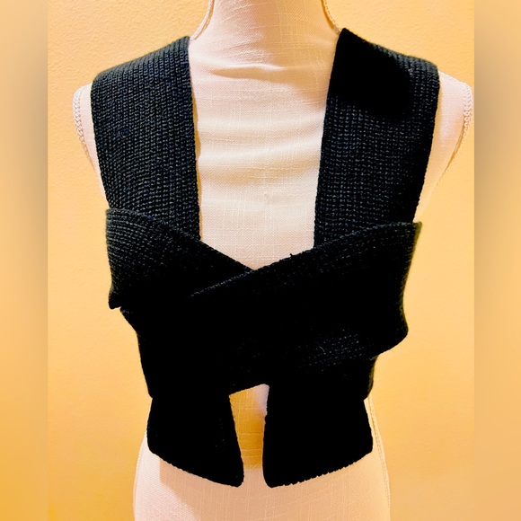Black Convertible Wrap tie Sweater. Size SMALL. NWOT - Picture 2 of 7